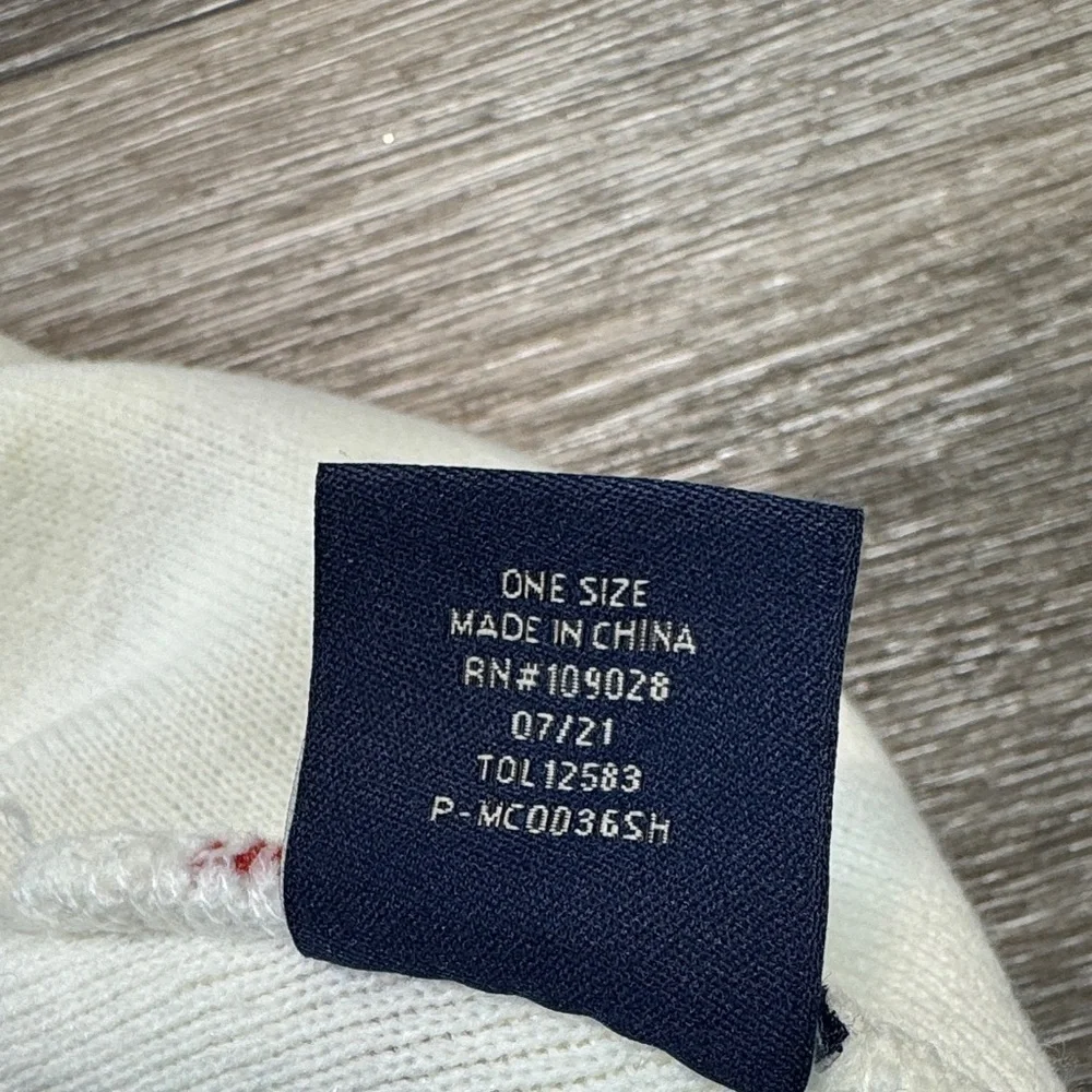 U.S. Polo Assn. Cream and Navy Beanie
